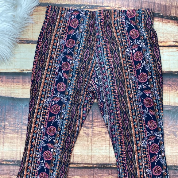RELISTED Patterned Bell Bottom Stretchy Pants - Picture 7 of 9